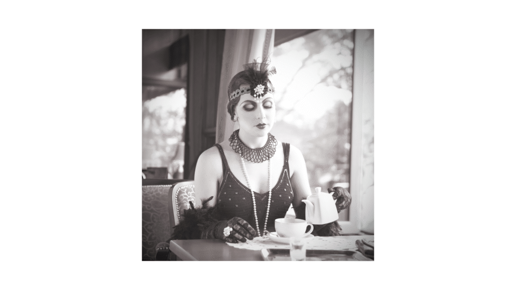 1920s paris business women